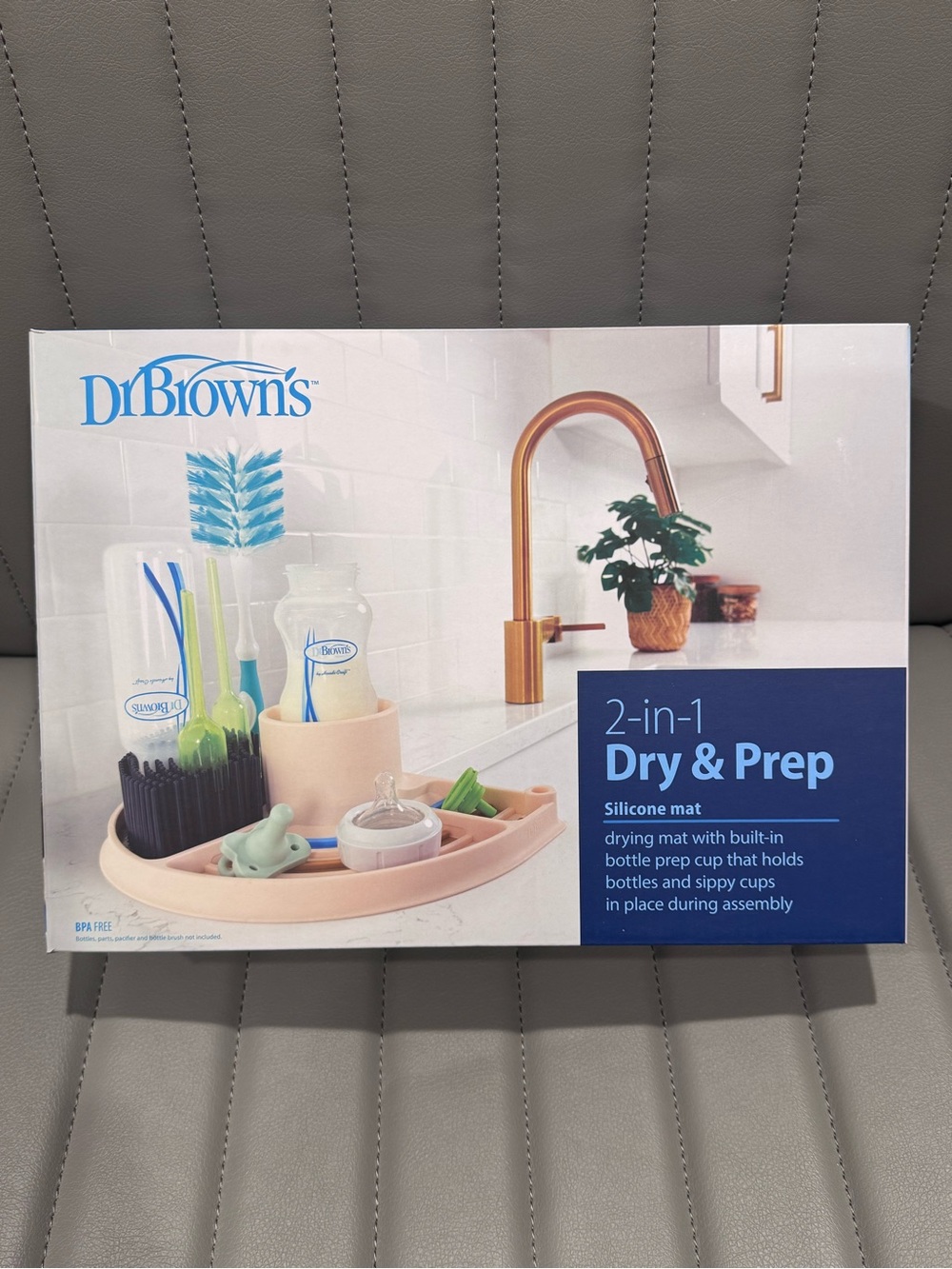 Dr. Brown’s 2 in 1 Dry & Prep Silicone Mat